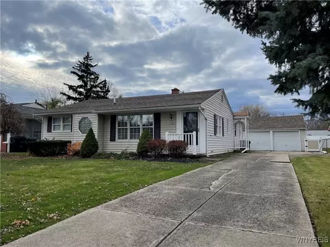 106 Avon Rd, Tonawanda, NY 14150