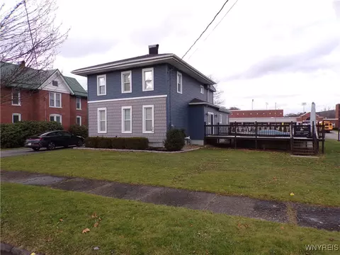 25 Elm St, Andover, NY 14806