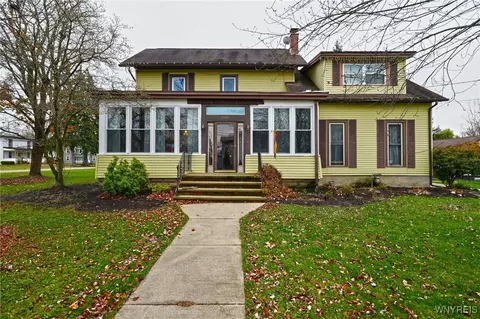 2061 Spruce St, North Collins, NY 14111