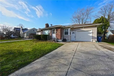 315 Washington Hwy, Amherst, NY 14226