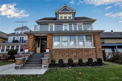374 Huntington Ave, Buffalo, NY 14214