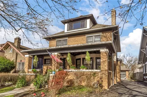 55 Cheltenham Dr, Buffalo, NY 14216