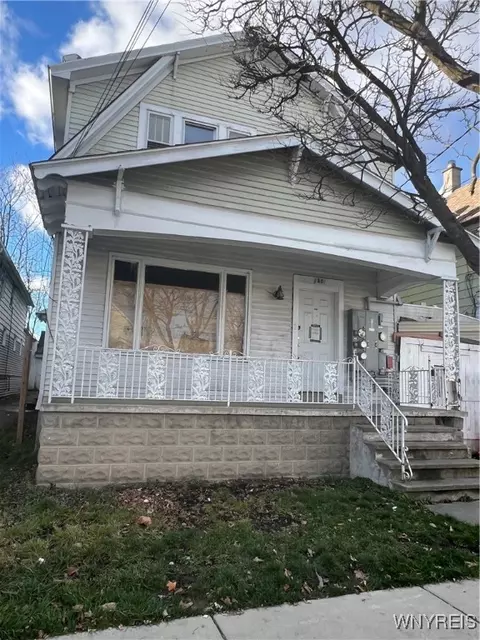 88 Schutrum St, Buffalo, NY 14212