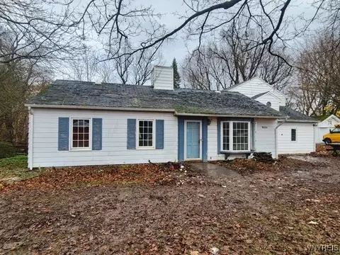 13987 Wendy Dr, Collins, NY 14034