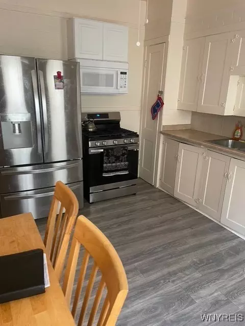 1047 E Lovejoy St, Buffalo, NY 14206 photo 4