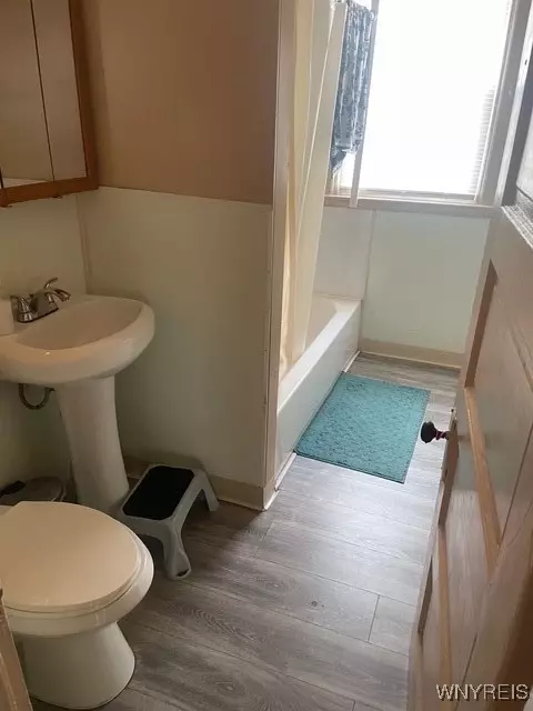 1047 E Lovejoy St, Buffalo, NY 14206 photo 6