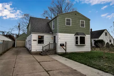 709 Beach Rd, Cheektowaga, NY 14225