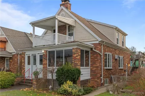 2719 Independence Ave, Niagara Falls, NY 14301