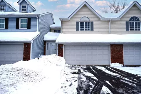 7 N Hill Dr, West Seneca, NY 14224