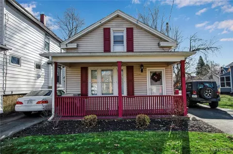 53 Scott St, Tonawanda, NY 14150