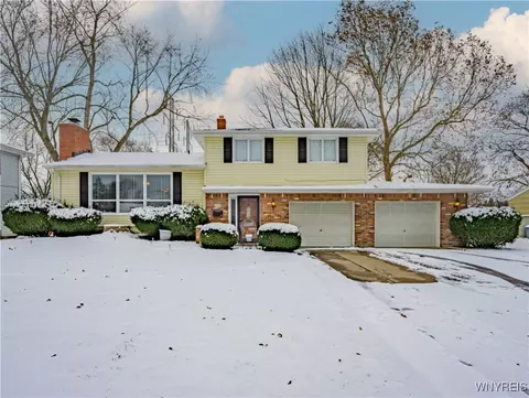 1455 Jamaica Sq, North Tonawanda, NY 14120