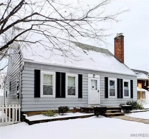 1115 Roselle Ave, Niagara Falls, NY 14305