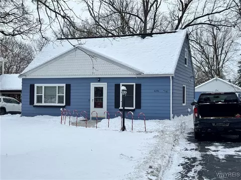 4286 Shimerville Rd, Clarence, NY 14031