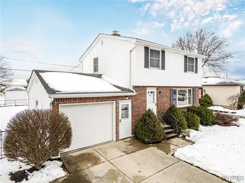 64 Basswood Dr, Cheektowaga, NY 14227