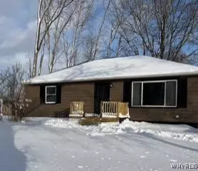 10375 Lake St, Pavilion, NY 14525