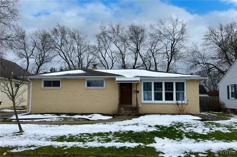 100 Ilion St, Tonawanda, NY 14150