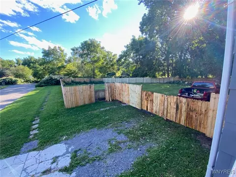 80 Weimar St, Buffalo, NY 14206