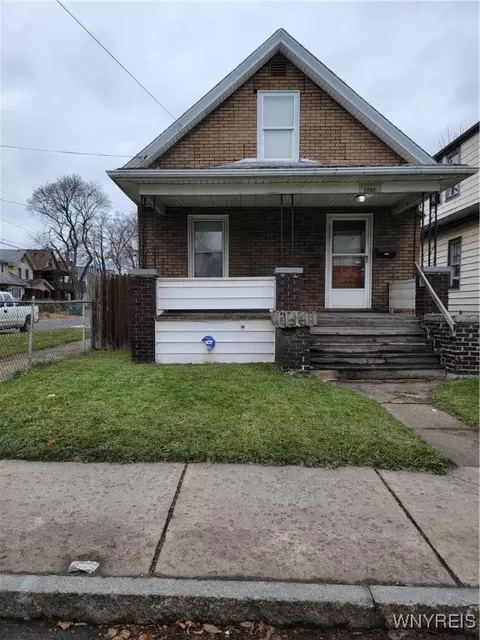 1702 Niagara St, Niagara Falls, NY 14303