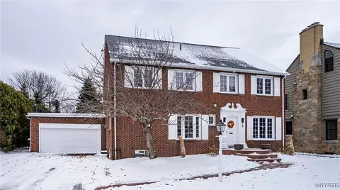 25 New Amsterdam Ave, Buffalo, NY 14216
