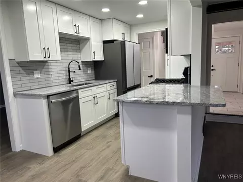 9 Brookdale Dr, Amherst, NY 14221 photo 9