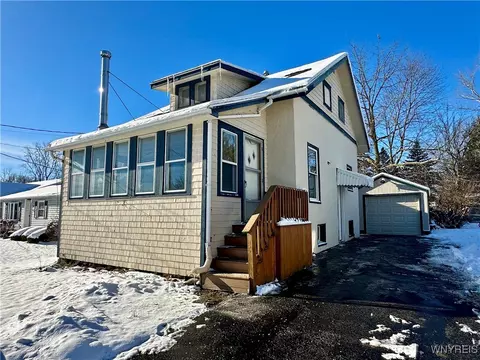 60 River St, Batavia, NY 14020