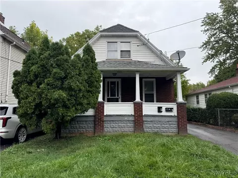 1840 Jerauld Ave, Niagara Falls, NY 14305