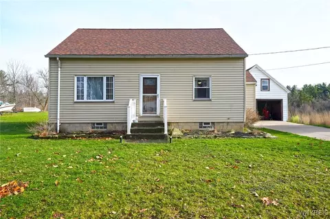 8015 Alleghany Rd, Pembroke, NY 14036