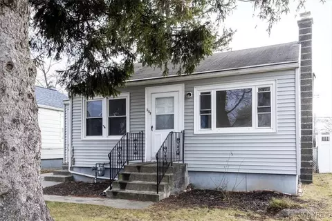 209 Saint Lawrence Ave, Buffalo, NY 14216