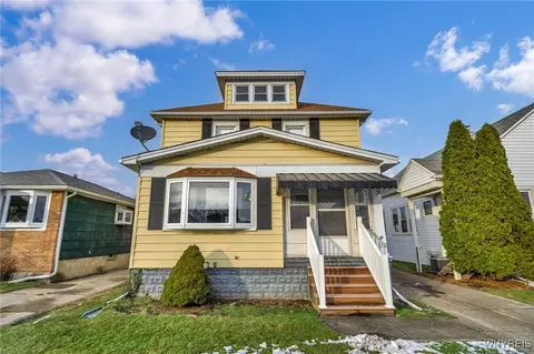 322 Warren Ave, Kenmore, NY 14217