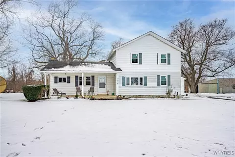 3856 Root Rd, Hartland, NY 14067