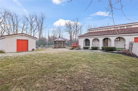 2075 Robert Dr, Niagara, NY 14304 photo 48