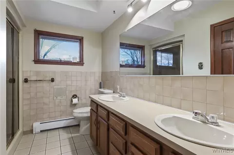 2075 Robert Dr, Niagara, NY 14304 photo 37