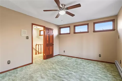 2075 Robert Dr, Niagara, NY 14304 photo 33