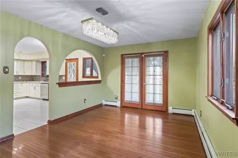 2075 Robert Dr, Niagara, NY 14304 photo 15