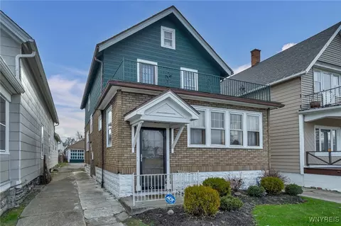 67 Ludington St, Buffalo, NY 14206