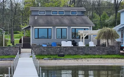 5305 N Point Dr, Geneseo, NY 14454