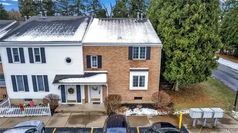 270 Buffalo Rd #19, Aurora, NY 14052