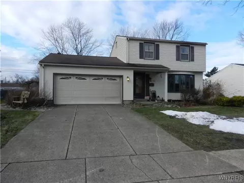 134 Meadow Run, Hamburg, NY 14075