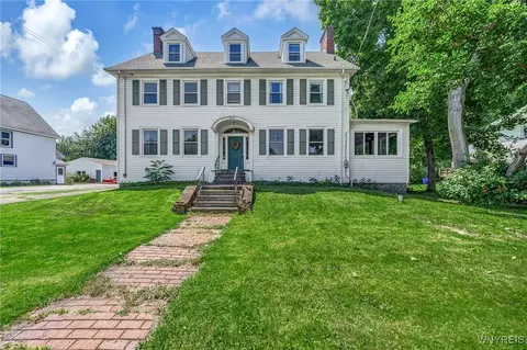 3534 Ransomville Rd, Porter, NY 14131