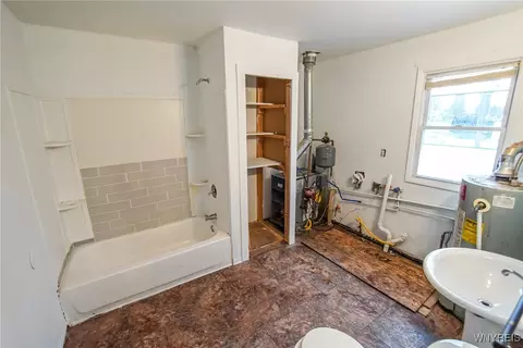 Bath - 6861 Wayne Dr, Evans, NY 14047 photo 1 of 1