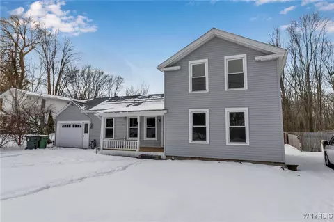 171 Lake St, Wilson, NY 14172