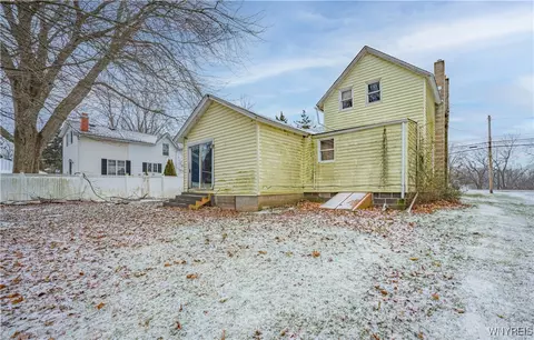 1663 Lockport Rd, Olcott, NY 14126 photo 7