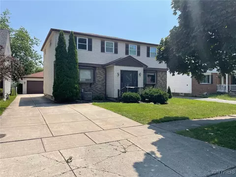 49 Glenside Ave, Tonawanda, NY 14223