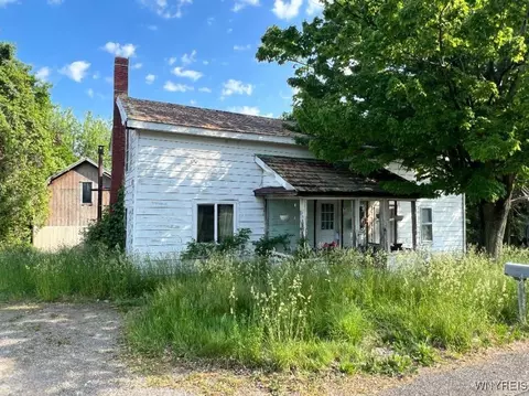 10776 W Main Rd, Ripley, NY 14775