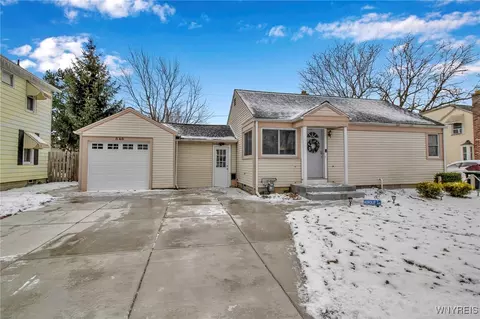 340 W Girard Blvd, Buffalo, NY 14217