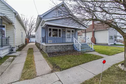 87 Dempster St, Buffalo, NY 14206