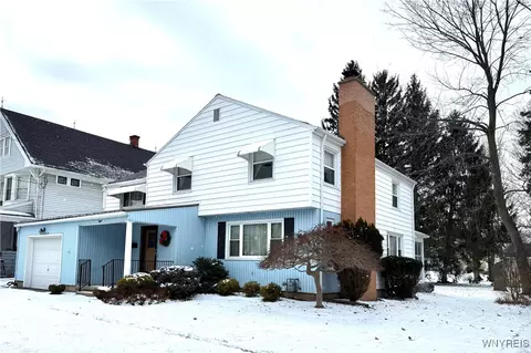 8 Brooklyn Ave, Batavia, NY 14020