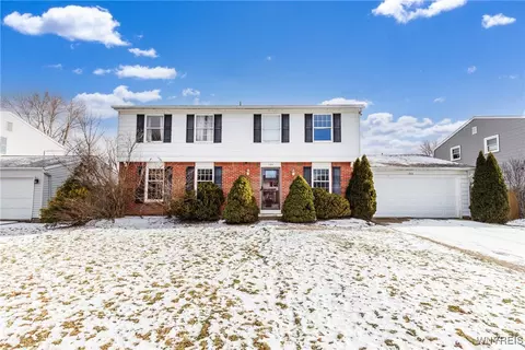 195 Fruitwood, Amherst, NY 14221