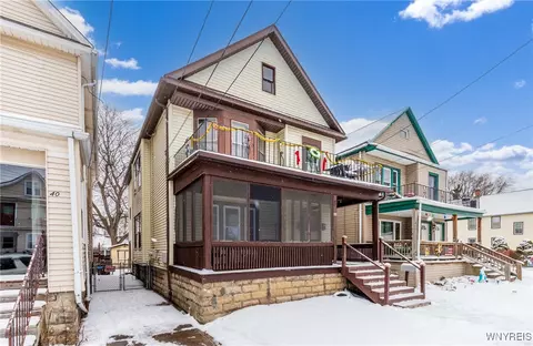 44 Trowbridge St, Buffalo, NY 14220