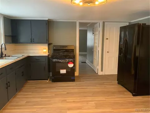 10319 Mill Rd, Ridgeway, NY 14103 photo 12